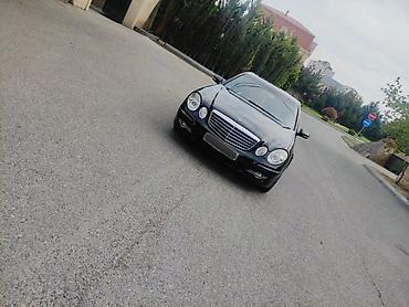 Mercedes-Benz: Mercedes-Benz E-Class (W211) sedan - Korpus: qara rəng, 4 qapı, xrom — 3