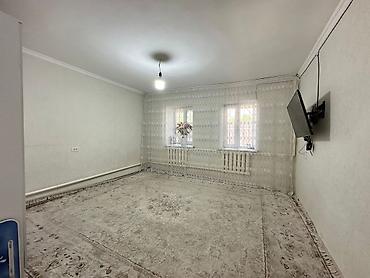 Продажа коттеджей и домов: 💎СРОЧНО ПРОДАЕТСЯ ДОМ 🏢Комнат: 3 📍Район: Пишпек 📊Состояние — 2