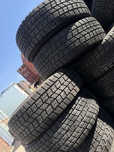 Шины 215 / 60 / R 17, Зима, Б/у, Комплект, Легковые, Япония, GoodYear