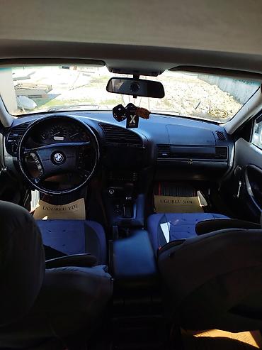 BMW: BMW 3 Series E36 sedan - Kuzov: sedan, gümüşü rəng - Mühərrik və — 1