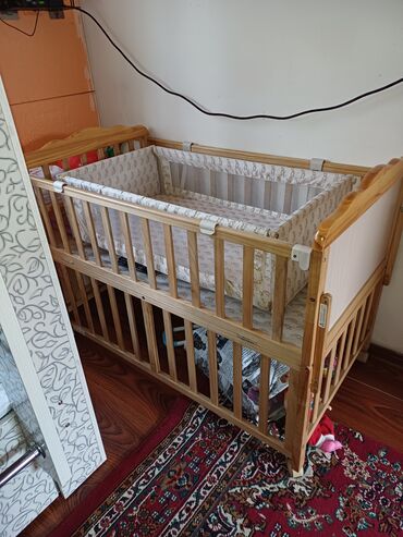 полки детские: Продаю детскаю кровать с люлькай с полками для вещей из дерева в