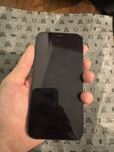 Apple iPhone: IPhone 12, Б/у, 128 ГБ, Наушники, Зарядное устройство, Чехол, 79 % — 2