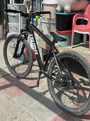 satılıq velosiped: Velo sekilde girunduyu veziyyetdedi velo tormuzsuz 270 e satılır 300 — 1
