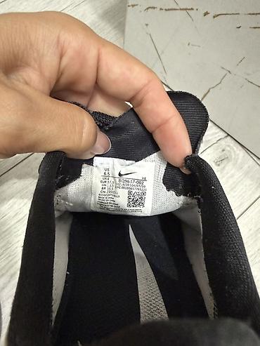 nike tempo: Кроссовки, 37.5, Nike, Б/у, цвет - Черный — 1