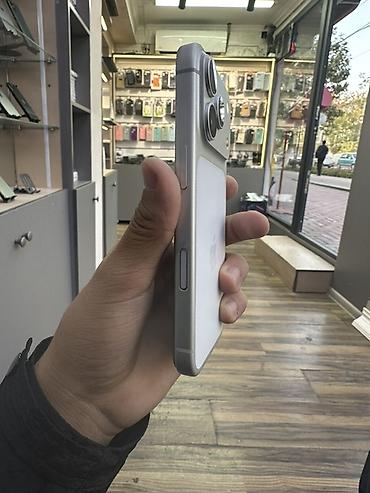 iphone 11 white: IPhone 17 Pro, Б/у, 256 ГБ, Серебристый, Чехол, Защитное стекло, Кабель, В рассрочку, 91 % — 4