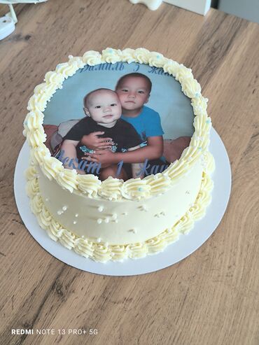 Кондитерские изделия, сладости: Торт на заказ
кг1000 — 9