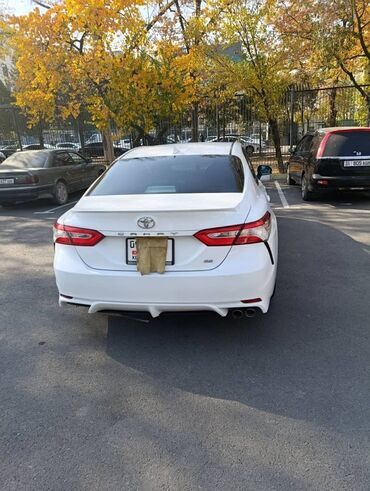 крутые машины: Toyota Camry: 2020 г., 2.5 л, Седан