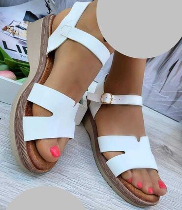 sandale bueno: Sandals