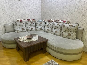 kuncluk divan: Künc divan, Açılmayan, Bazasız, Parça