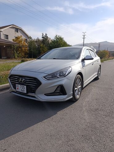 через банк машина: Hyundai Sonata: 2018 г., 2 л, Автомат, Газ, Седан