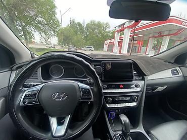 елантра 2017: Hyundai Sonata: 2018 г., 2 л, Автомат, Газ, Седан — 9