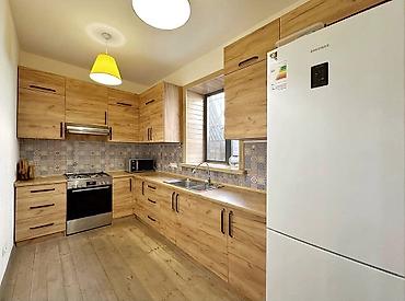 Продажа коттеджей и домов: 🏡 Продаётся современный дом в престижном районе Орто-Сай! 📐 Площадь — 4