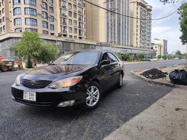 срочно срочно продаю машина: Toyota Camry: 2002 г., 2.4 л, Автомат, Бензин, Седан