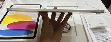 сколько стоит айпад: Планшет, Apple, память 128 ГБ, 11" - 12", 5G, Новый, Классический цвет - Белый — 4