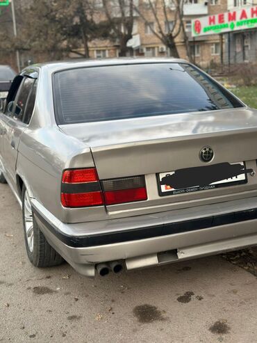 BMW: BMW 5 series: 1990 г., 3 л, Механика, Бензин, Седан — 3