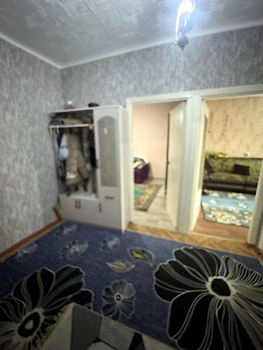 Продажа квартир: 3 комнаты, 50 м² — 4