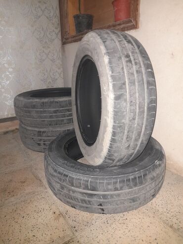 афто: Б/у Шина Kumho 185 / 65 / R 15