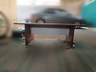 офисные столы и кресла бу: Письменный стол, Новый