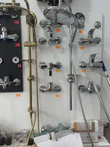 duş altlığı: Duş üçün nəzərdə tutulmuş bu dəstə, hamam otaqları üçün əla seçimdir