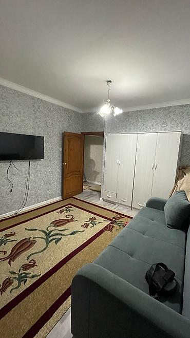 106: 2 комнаты, 63 м², 12 мкр 105 серия, 1 этаж — 2