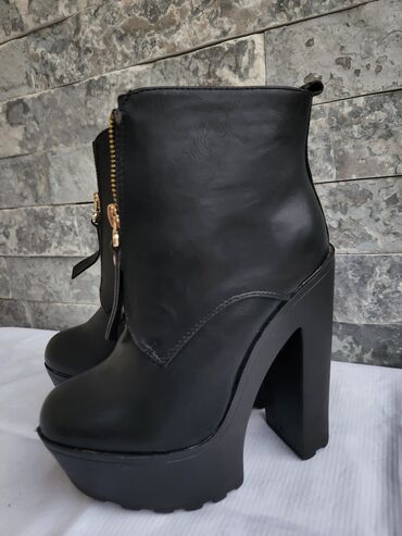 Čizme: Čizme, 35 — 4