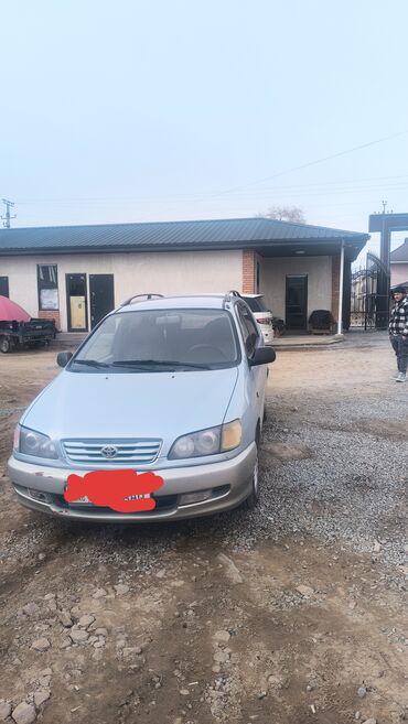 Toyota: Toyota Picnic: 1998 г., 2 л, Механика, Бензин, Универсал — 3