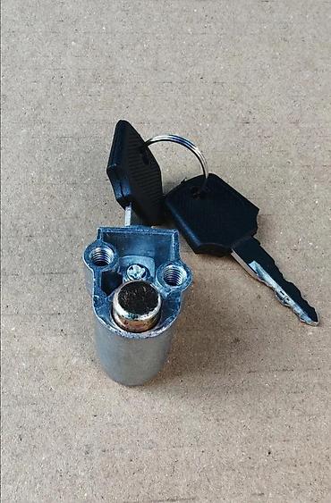 Ostali pribor i dodaci za alate: BRAVA KUTIJE BATERIJE EBIKE BICIKL | Brava sa 2 ključe od kutije za — 7