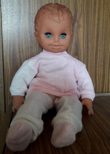 toxunma kuklalar: Немецкая кукла. 1989 год.
50 манат