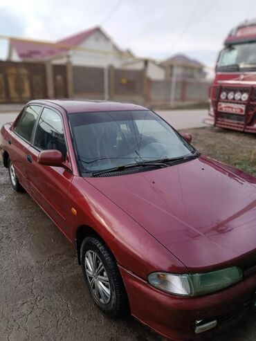 Mitsubishi: Mitsubishi Lancer: 1993 г., 1.6 л, Механика, Бензин, Седан