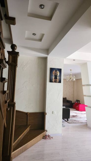 куплю квартиру в бишкеке 8 микрорайоне: 4 комнаты, 170 м², Элитка, 2 этаж, Дизайнерский ремонт