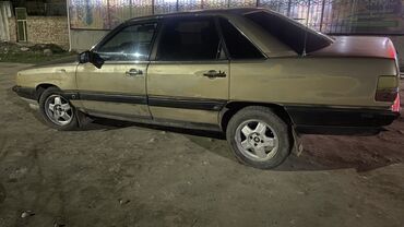 Audi: Audi 100: 1987 г., 2.2 л, Механика, Бензин