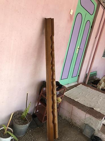 ev saati modelleri: Taxta dekorativ plintus və karniz profilləri - Material: taxta (laklı — 1