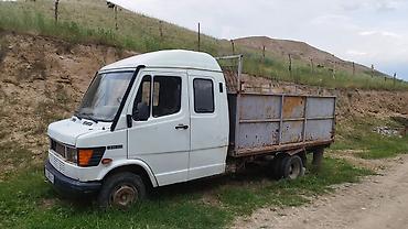 света диоты: Mercedes-Benz : 1995 г., 2.9 л, Механика, Дизель, Фургон — 4