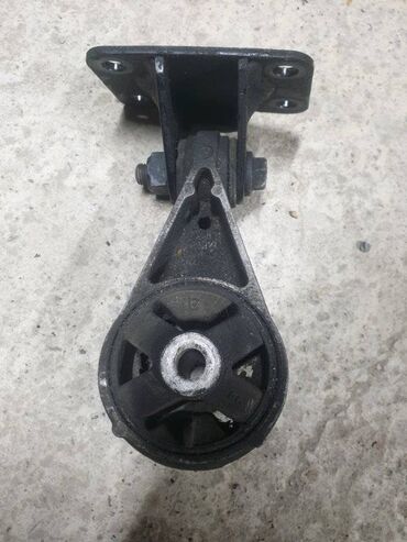 mini cooper купить: Подушка двигателя Mini Cooper R50 1.6 2005 (б/у)