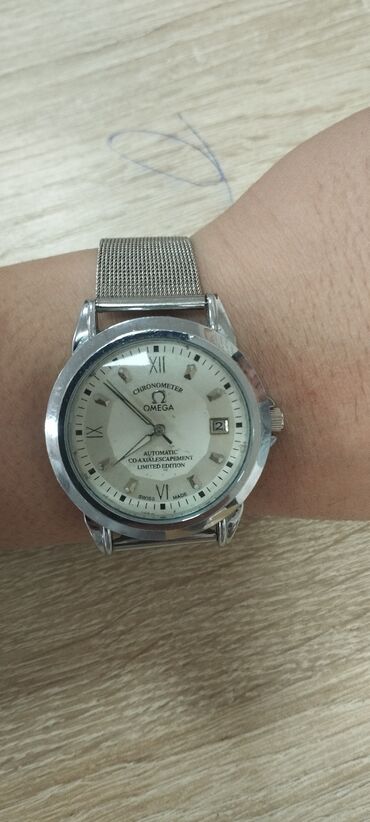 m16 plus smart watch цена: Ассаламу алайкум Срочно!!! продаю механические часы состояние