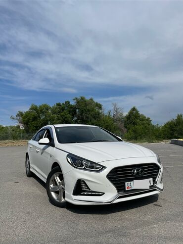 хюндай: Hyundai Sonata: 2017 г., 2 л, Автомат, Газ, Седан