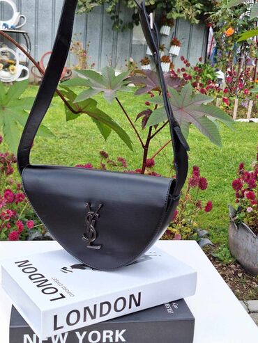 Torbe: Torba za rame, Women’secret, Materijal: Veštačka koža — 10