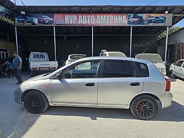 forester 2003: Honda Civic: 2001 г., Механика, Бензин, Хэтчбэк — 4