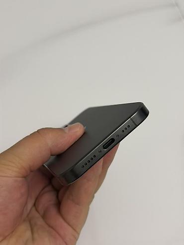 osh iphone: IPhone 15 Pro, Б/у, 128 ГБ, Черный, Защитное стекло, Чехол, 85 % — 7