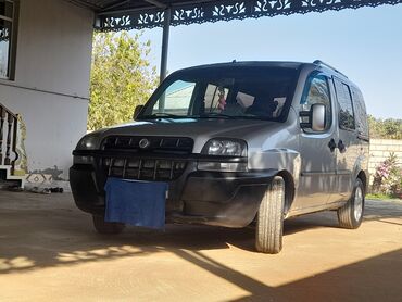 Fiat: Fiat Doblo (I nəsil) mikrovan - Kuzov: 5 qapılı, sürgülü arxa yan — 4
