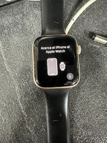 обмен на apple watch: Продаю Apple Watch 4 /44 mm gold aluminium 
Б/у
Полный комплект
