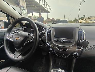 spark premier: Chevrolet Cruze: 2017 г., 1.4 л, Типтроник, Бензин, Седан — 5