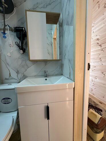 Туристические услуги: Сдаётся уютный гостевой дом. Принимаем гостей на зимний сезон. Чистые — 6