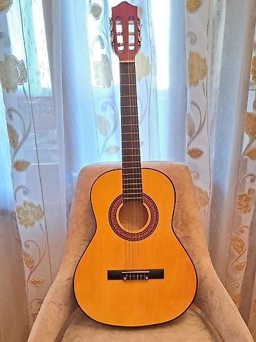 fender gitara: Klassik akustik gitara + çanta 3 ay istifadə olunub demək olarki heç — 1
