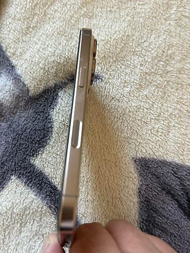 Apple iPhone: IPhone 16 Pro, 256 ГБ на вскрытый без единой царапины пользовался — 8