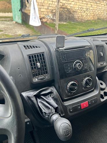 batinka hərbi: Fiat Ducato: 2.3 l | 2012 il 180000 km Van body type — 5