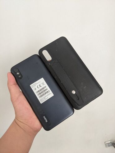 Мобильные телефоны и аксессуары: Xiaomi Redmi 9A | Б/у | 32 ГБ | цвет - Черный | Гарантия 
| Защитное стекло, Чехол, Кабель | Слот для SD карты