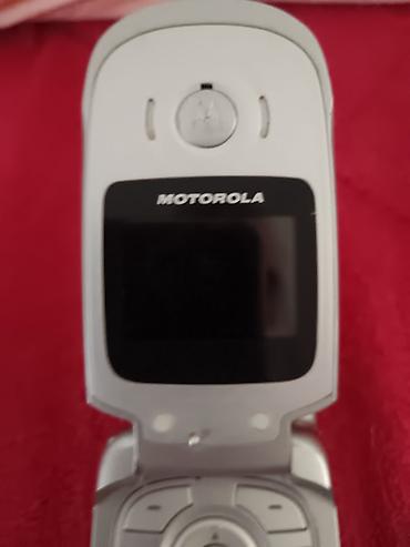 thin clients: Motorola preklopni mobilni telefon (klap) – srebrna boja - — 5