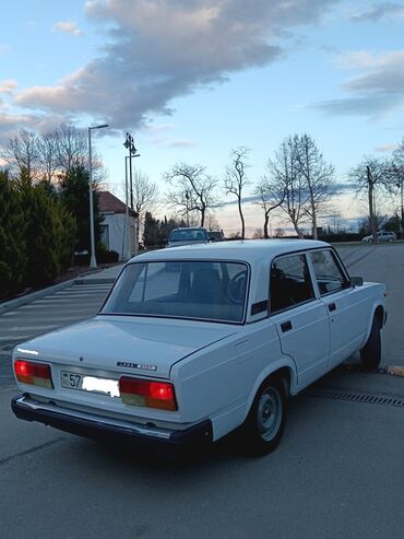 1 gunluk kiraye bag evleri merdekan: VAZ (LADA) 2107: 1.5 l | 2005 il | 54000 km Sedan