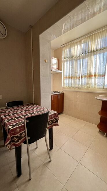 Otaqların satışı: Sahil qəsəbəsində Aynur baxçanin yani, 6-ci mərtəbəsində orta temirli -da lalafo.az — 21 Otaqların satışı: Sahil qəsəbəsində Aynur baxçanin yani, 6-ci mərtəbəsində orta temirli — 21